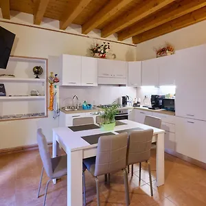Holiday home Cav Motteno, Mandello del Lario