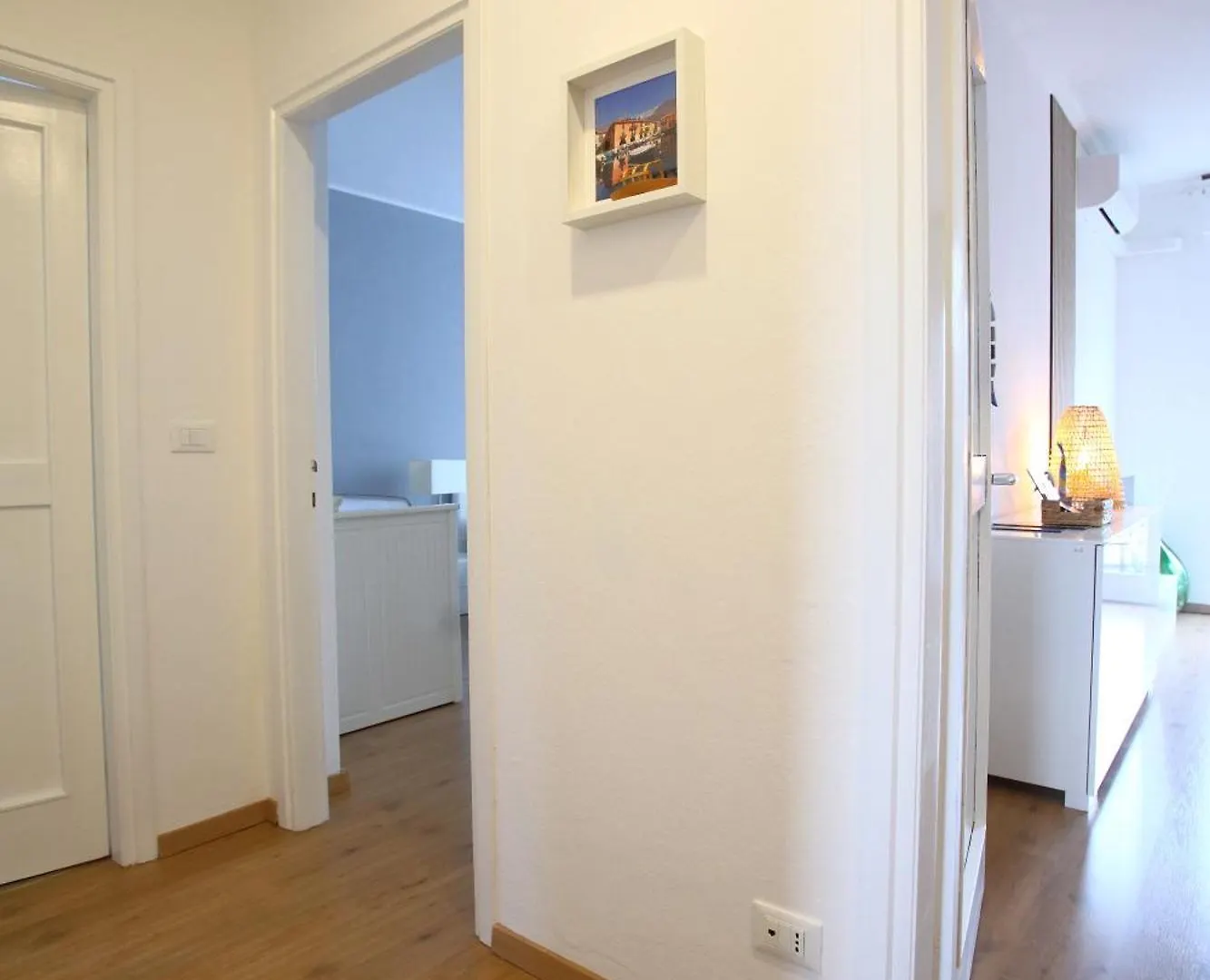Casa Guzzi E Lago Mandello del Lario Apartment
