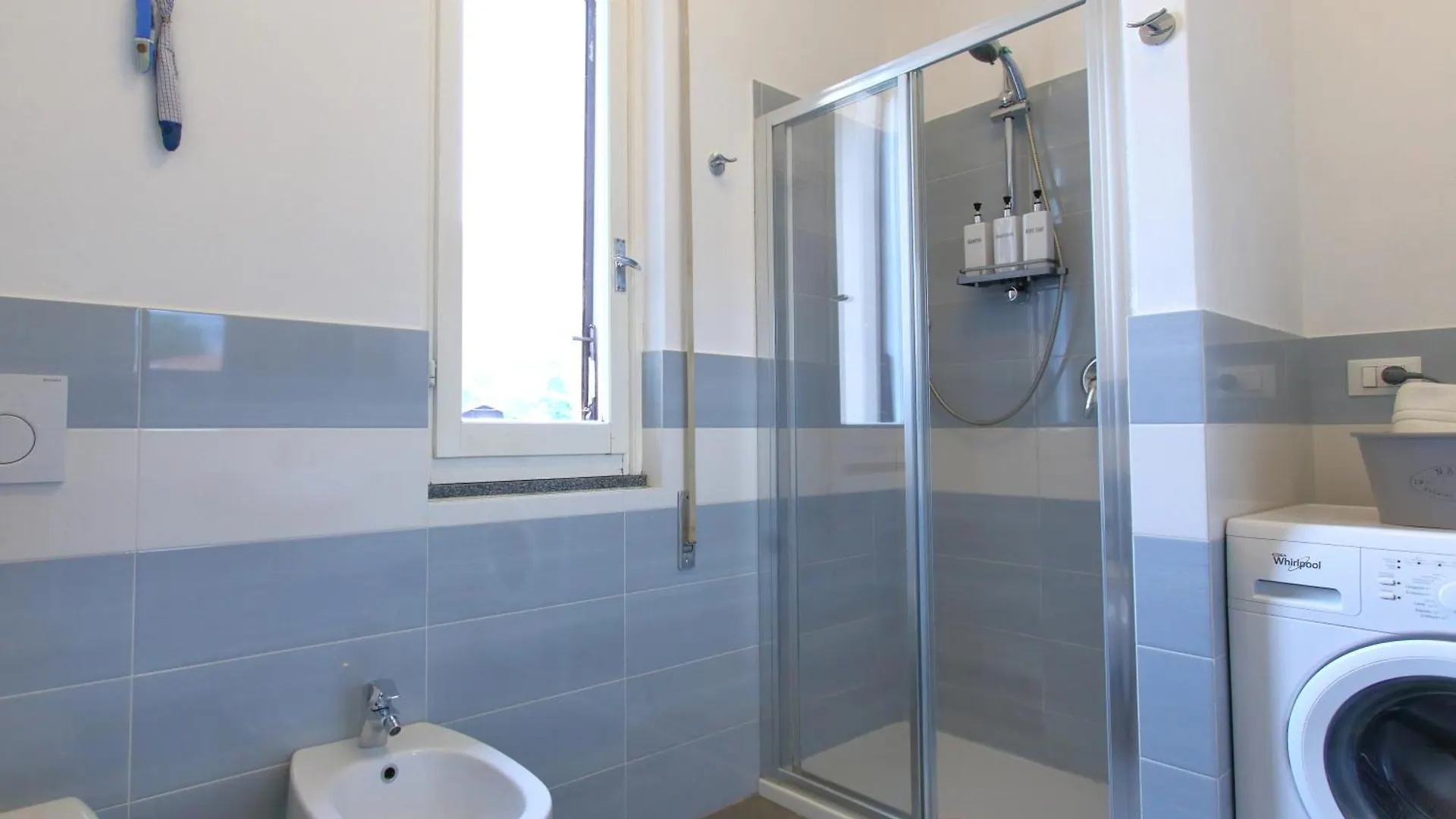 Casa Guzzi E Lago Mandello del Lario Apartment